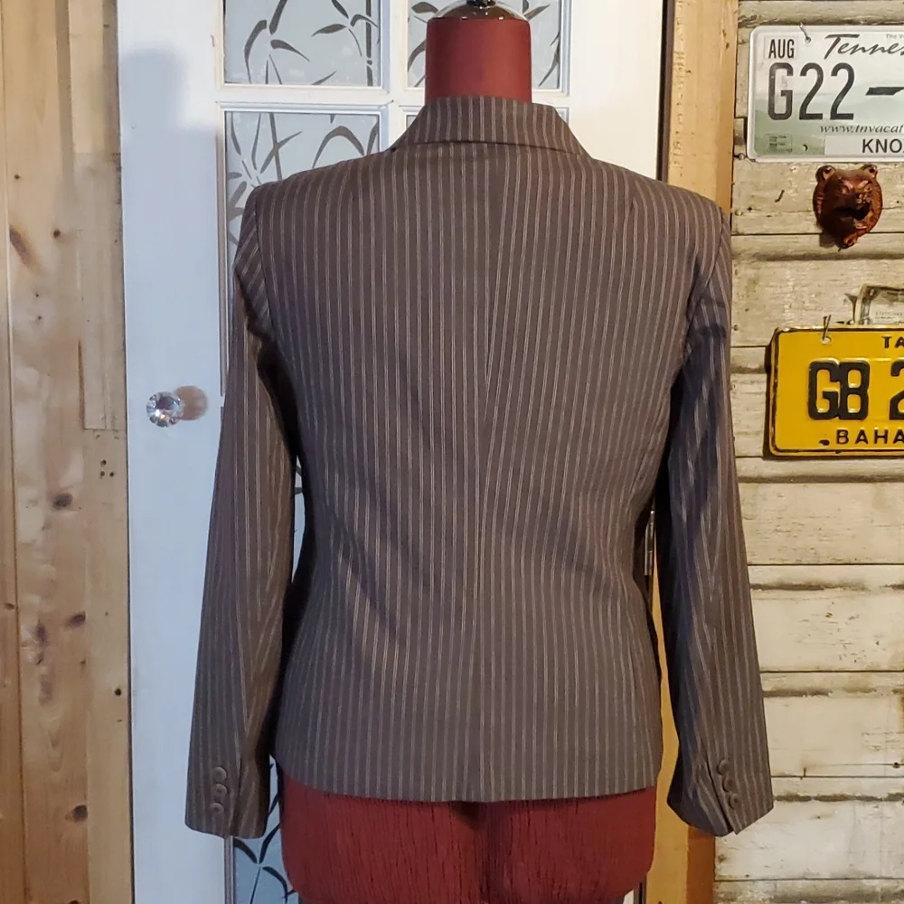 Talbots Pant Suit Tweed Pinstriped Blazer Flat front pants Size 12 Womans - Picture 3 of 8